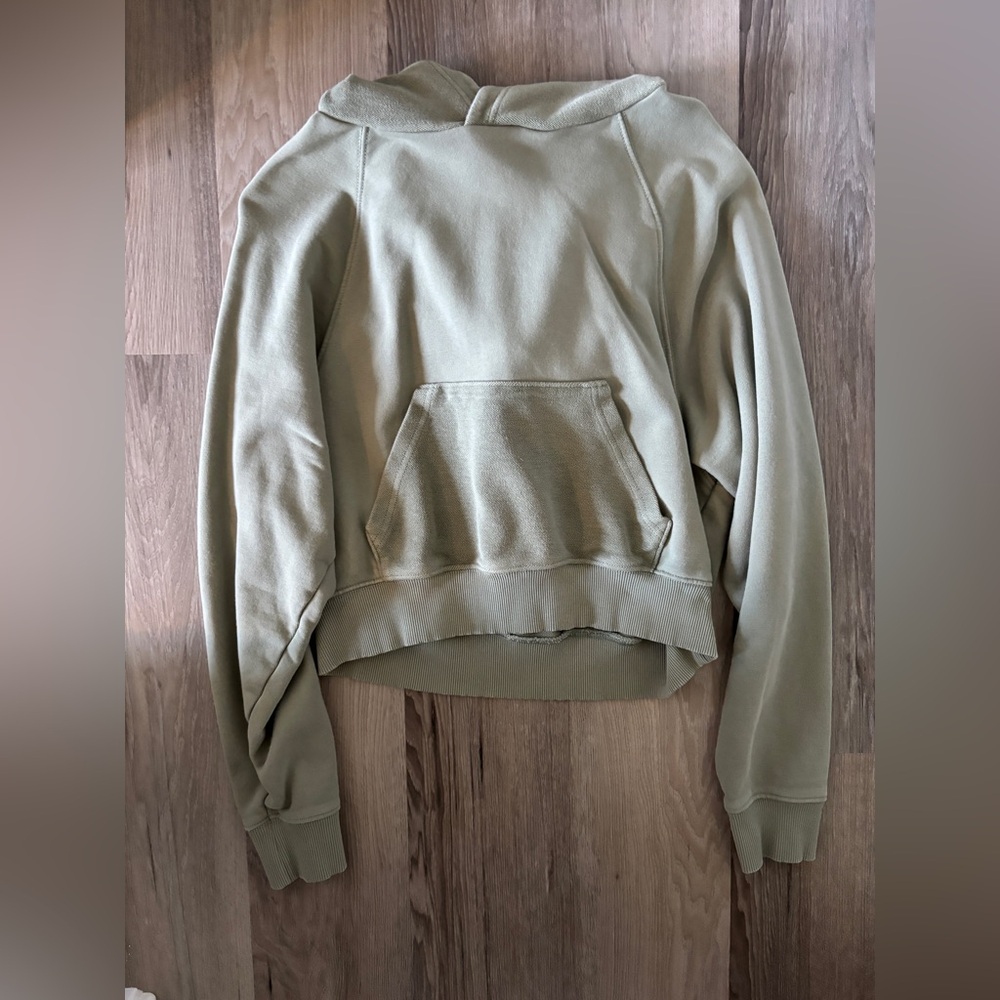 Cropped Hoodie